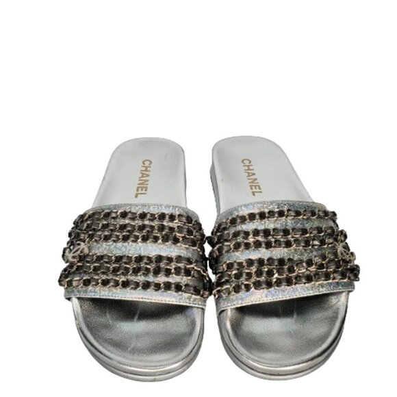 Chanel Metallic CC Chain Embellished Slides - Picture 2 of 9